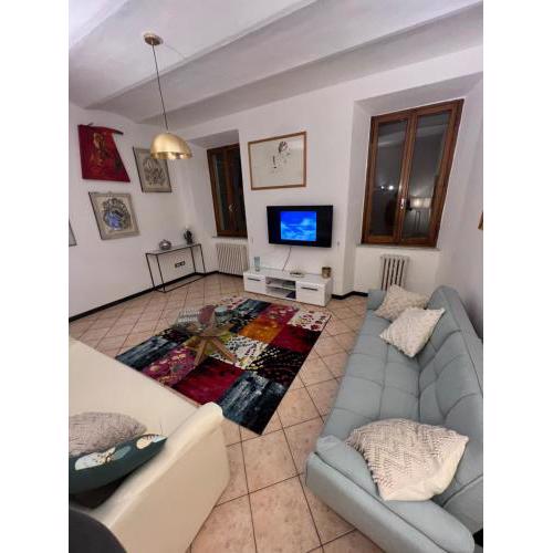 BELLA CIAO HOUSE