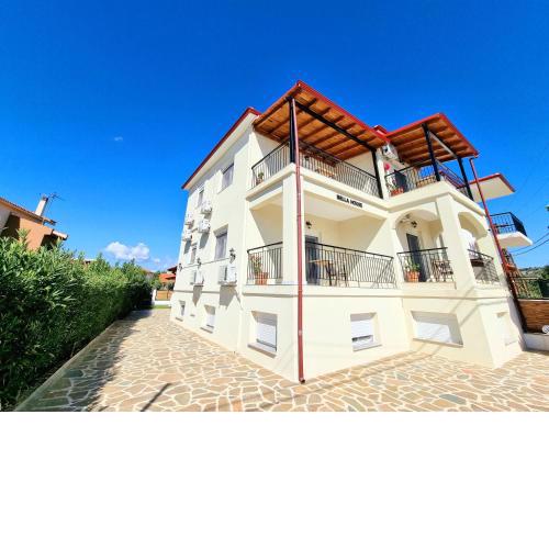 Bella House Nikiti