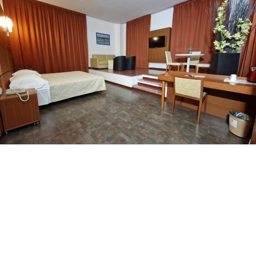 Bella Italia Palace Hotel