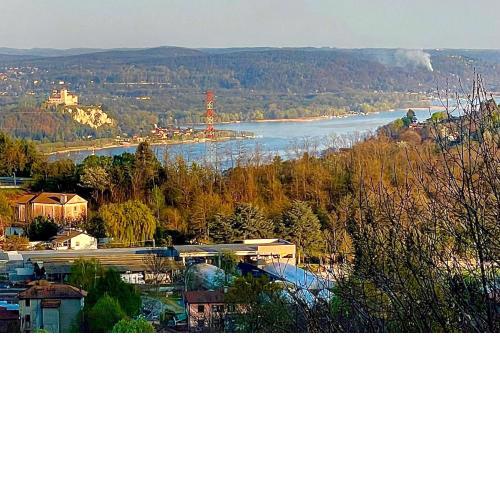 Bellavista Lake Apartment