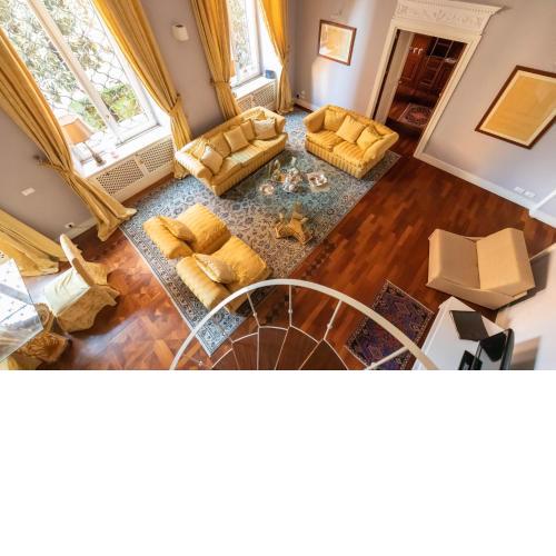 Belle Arti Elegant Apartment