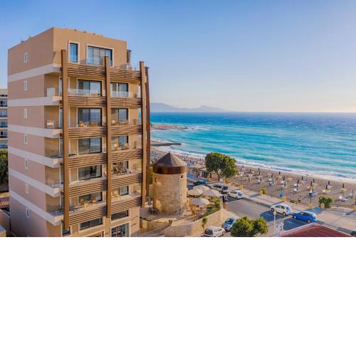 Bellevue On The Beach Suites