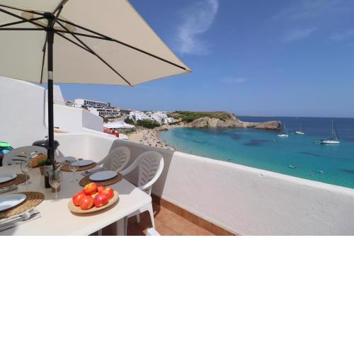 Belvedere, Family-friendly, Nice, First-line Apartment with Stunning Beach and Sea views,AC