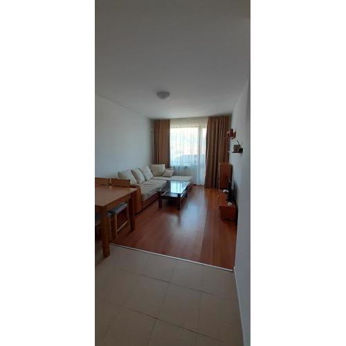 Belvedere Holiday Club h68