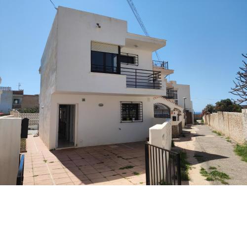 Benatorre Playa (Casa en primera línea de playa).