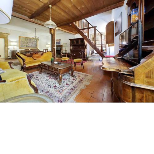 Benedetta2 - Elegant apartment for 6 in Trastevere