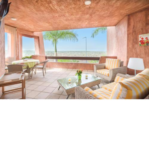 Beneharo 1-1 DELUXE SEA VIEW 2B