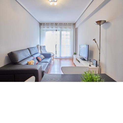 Bermingham ( terrace , private garage ,close to the beach)