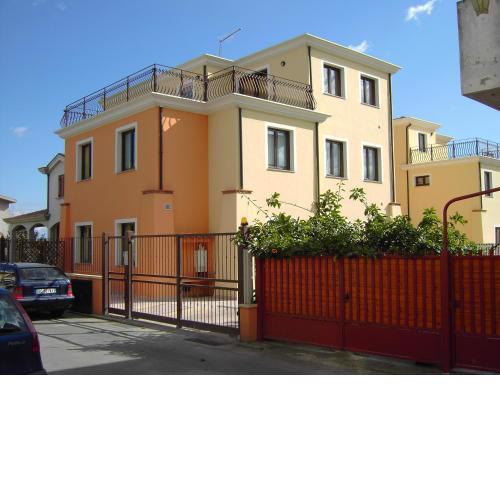 Bertolottu Residence Apartments