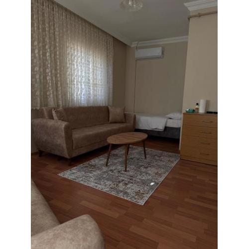 BEŞ YILDIZ APART