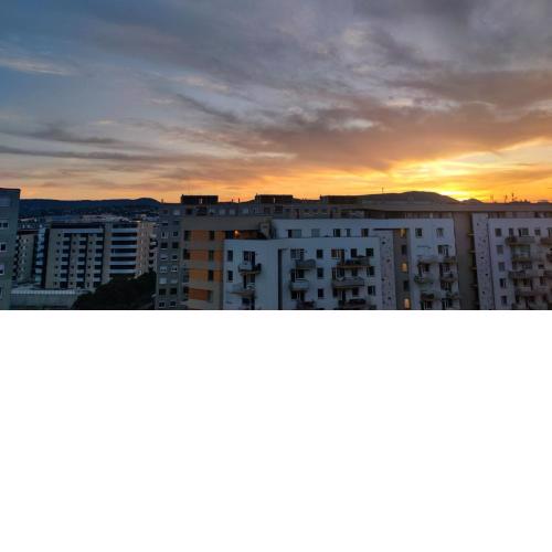 Best base to discover Budapest with nice view
