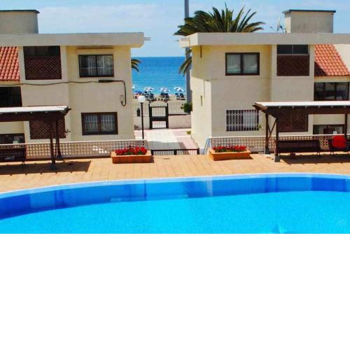 Best location in Los Cristianos Parking included