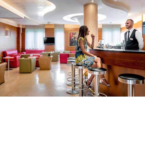 Best Western Cavalieri Della Corona