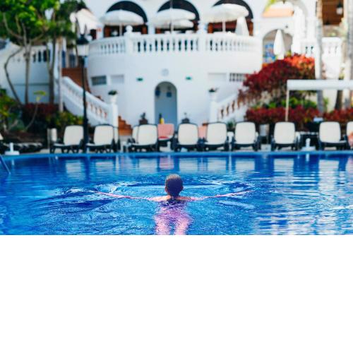 Beverly Hills Heights - Excel Hotels & Resorts