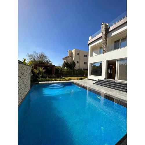 Beverly Hills Villa