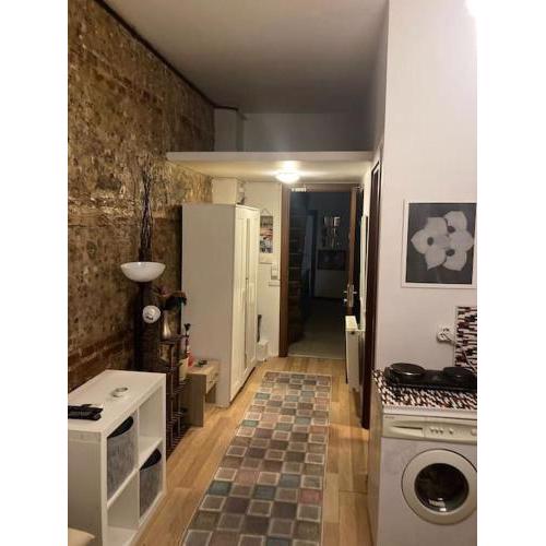 Beyoğlu Taksim'de 1+0 Stüdyo Daire