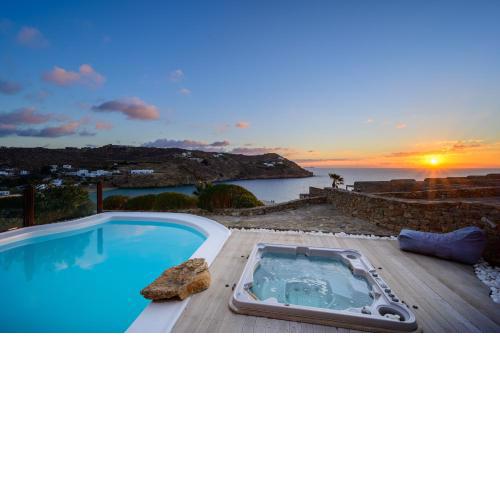 Beyond Beachfront Super Paradise Villa