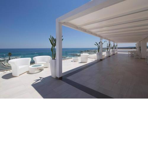 Bianco Riccio Suite Hotel