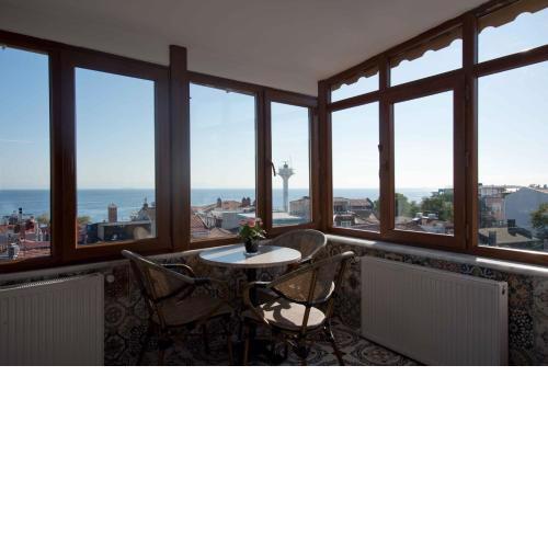 BİG ORANGE HOTEL