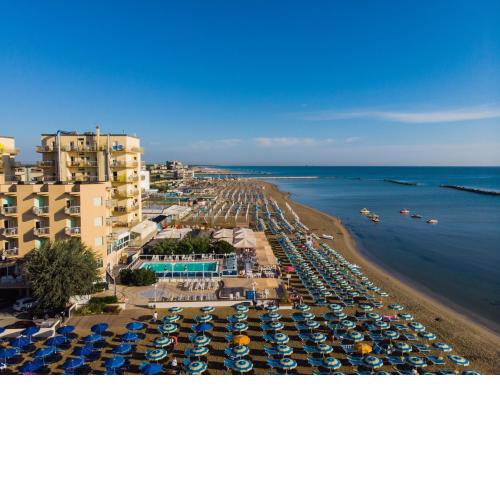 Bikini Tropicana Family Hotel