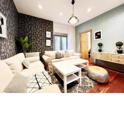 Bilbao Guggenheim Apartment by Getxo Garden Houses