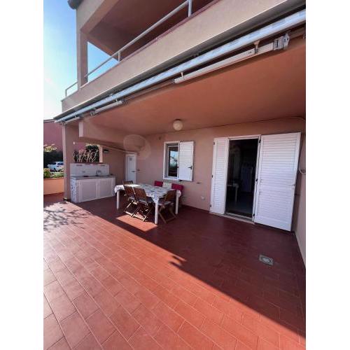 BILO AMALFI CON TERRAZZO, CORTE E POSTO AUTO