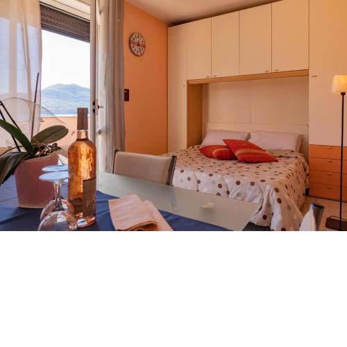 Bilocale 6 - lake view