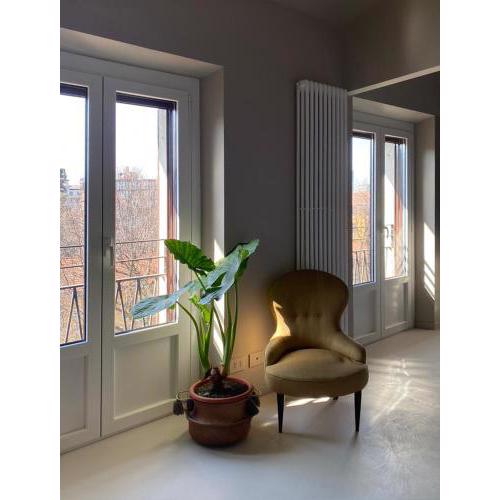 Bilocale di Design con Vista in Crocetta Quadronno