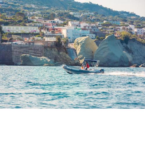 Bilocale sul lungomare di Forio d'Ischia - Serpico sea & more