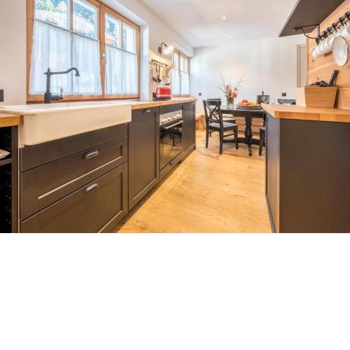 Binderhof Apt Untn
