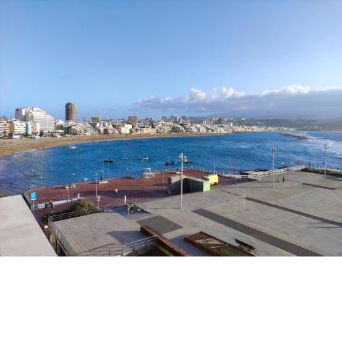 BJ SUITES CANTERAS
