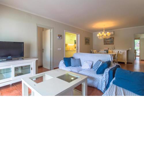 BK-2 CALELLA DE PALAFRUGELL 6 PAX