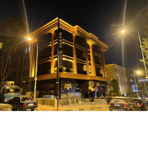 Black House Apart Otel