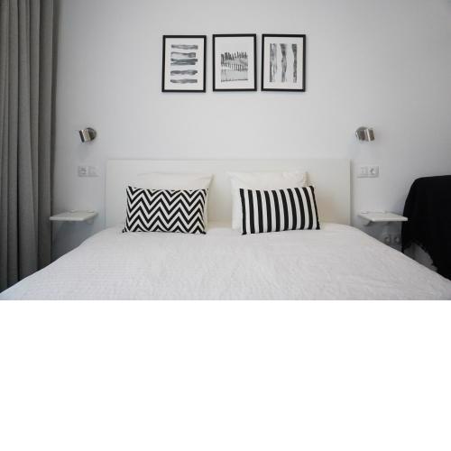 Black & White Las Canteras