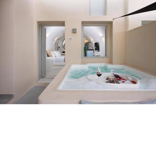 BlackRock suites