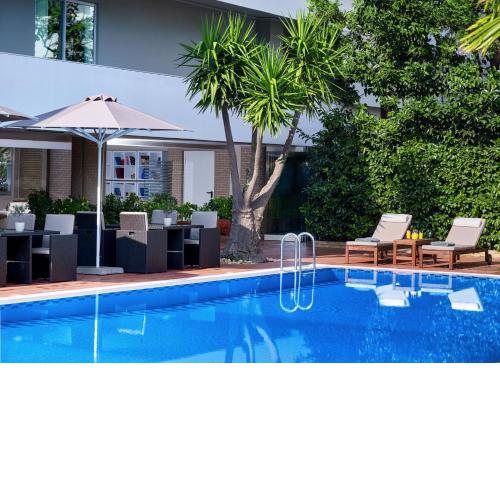 Blazer Suites Hotel