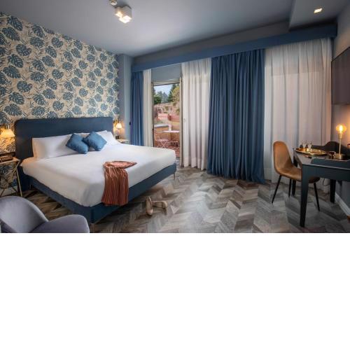 Bloom Hotel Rome