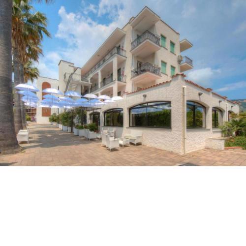 Blu Mare Apartments