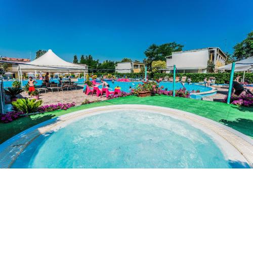 Blu Marlin Residence con piscina