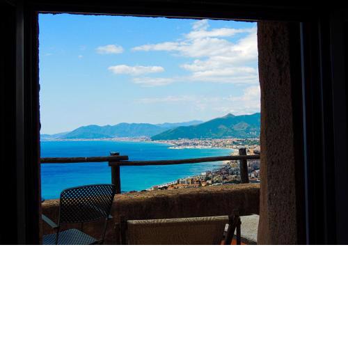 Blu Oltremare