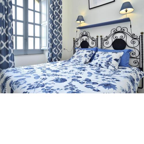 BLU ROYAL NOTO CENTRO