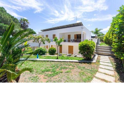 Blue Area Apartments - FromHomeToSalento