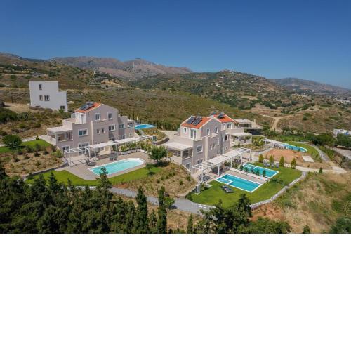 Blue Hills Villas
