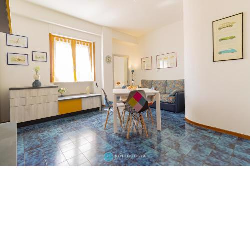 BLUE HOUSE - SAN FOCA