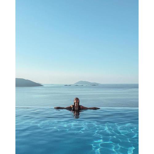 Blue Island Luxury Hotel Adults Only
