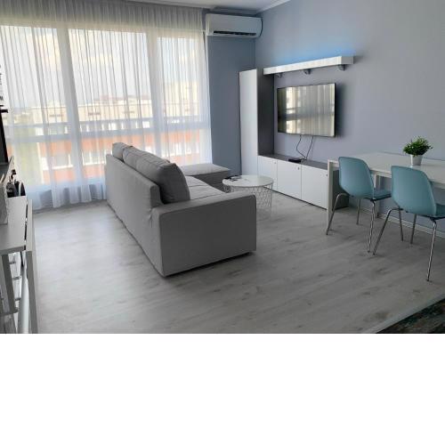 Blue loft & 2bedrooms & parking