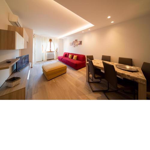 Blue Moon - Via Parigi Apartments