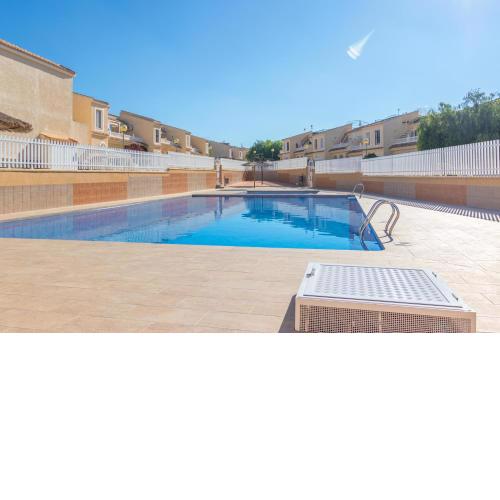 Blue Serena - Top floor overlooking the nature