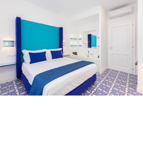 Blue Splendor Sorrento Apartment