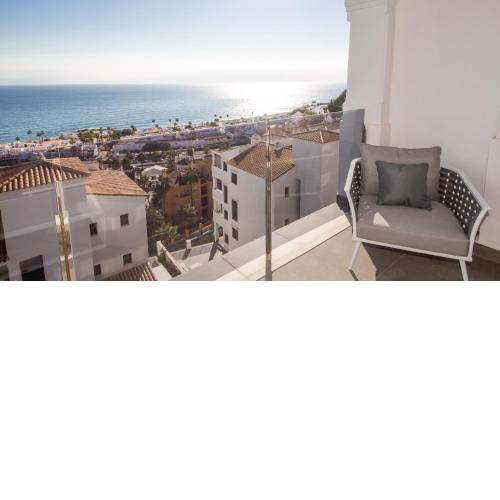 Blue Suites B2-305